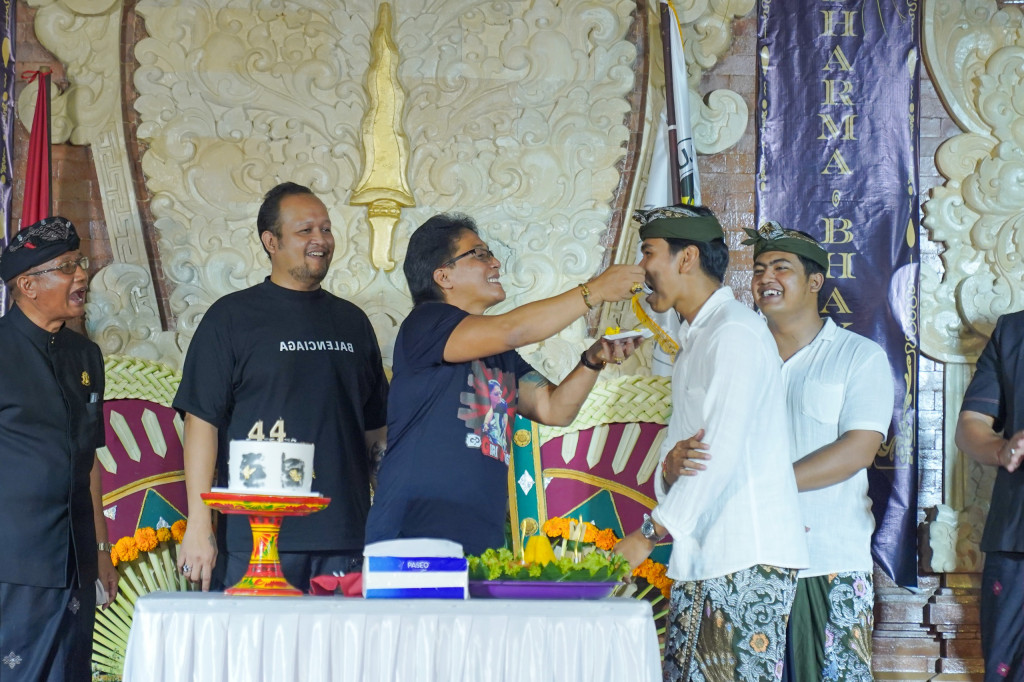 Hadiri HUT Ke-44 ST. Dharma Bhakti, Sading